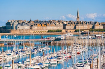 Lystbådehavnen i Saint-Malo Bretagne, Frankrig