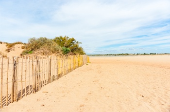 Smuk sandstrand i Valras-Plage, Frankrig