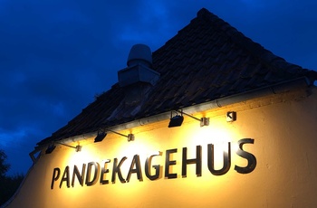 Genner Hoel Pandekagehus