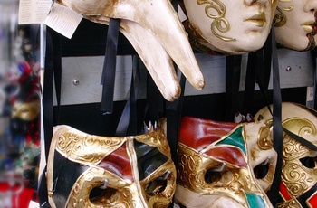 Flotte masker til souvenir eller karnevallet i Venedig