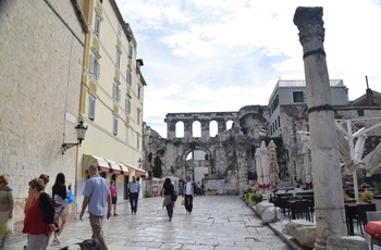 Romersk palads midt i Split, Dalmatien i Kroatien