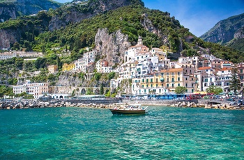 Amalfi by ved Amalfikysten, Italien