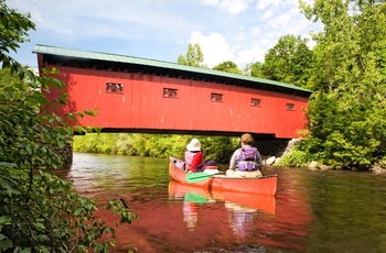 På kanotur i New England, USA