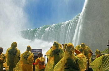 Oplev Niagara Falls på rejse i USA eller Canada
