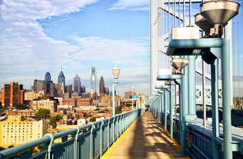 Benjamin Franklin Bridge i Philadelphia - oplev den på rundrejse i USA