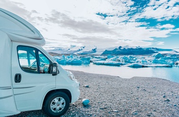 Autocamper i Island - der er faktisk masser af is i Island