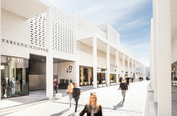 Outletcity Metzingen i Sydtyskland - læg vejen forbi på kør-selv-rejsen i Tyskland
