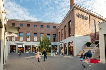 Outletcity Metzingen i Sydtyskland - læg vejen forbi på kør-selv-rejsen i Tyskland