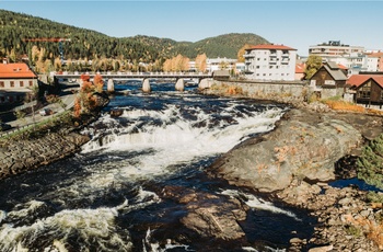 Sølvminen i Kongsberg - vandfaldet der løber gennem byen - Norge