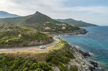 På roadtrip gennem kystområde