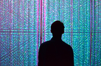 Det digitale kunstmuseum teamLaB Borderless i Tokyo, Japan