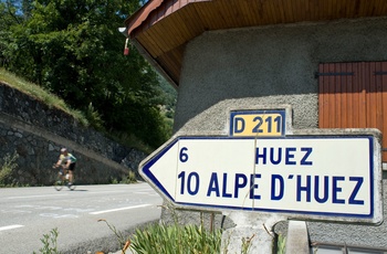 Oplev Tour de France i en autocamper - Alpe d' Huez - klassisk stigning i Alperne