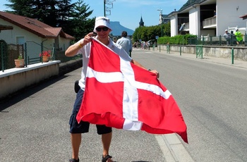 Oplev Tour de France i en autocamper - du møder også andre danske fans i Frankrig