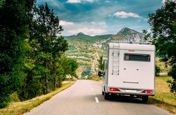 Oplev Tour de France i en autocamper - du kan sagtens køre med en autocamper i bjergene