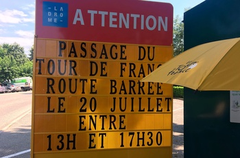 Oplev Tour de France i en autocamper - vejene afspærres i god tid inden løbet