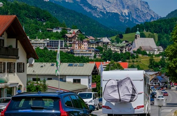 Autocamper i Sydtyskland - kør ad de romantiske alpeveje i autocamper