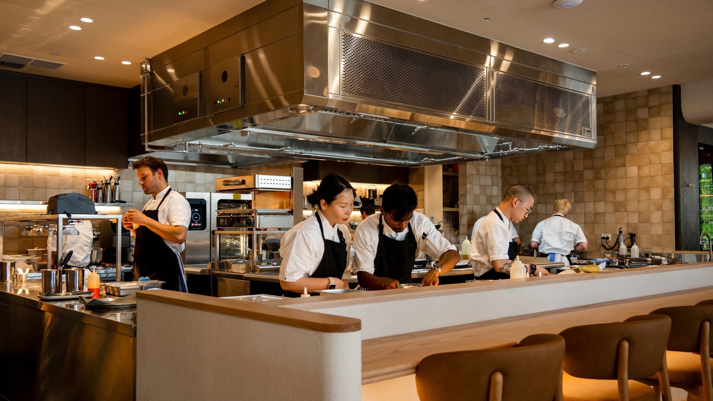 Restaurant Station Road